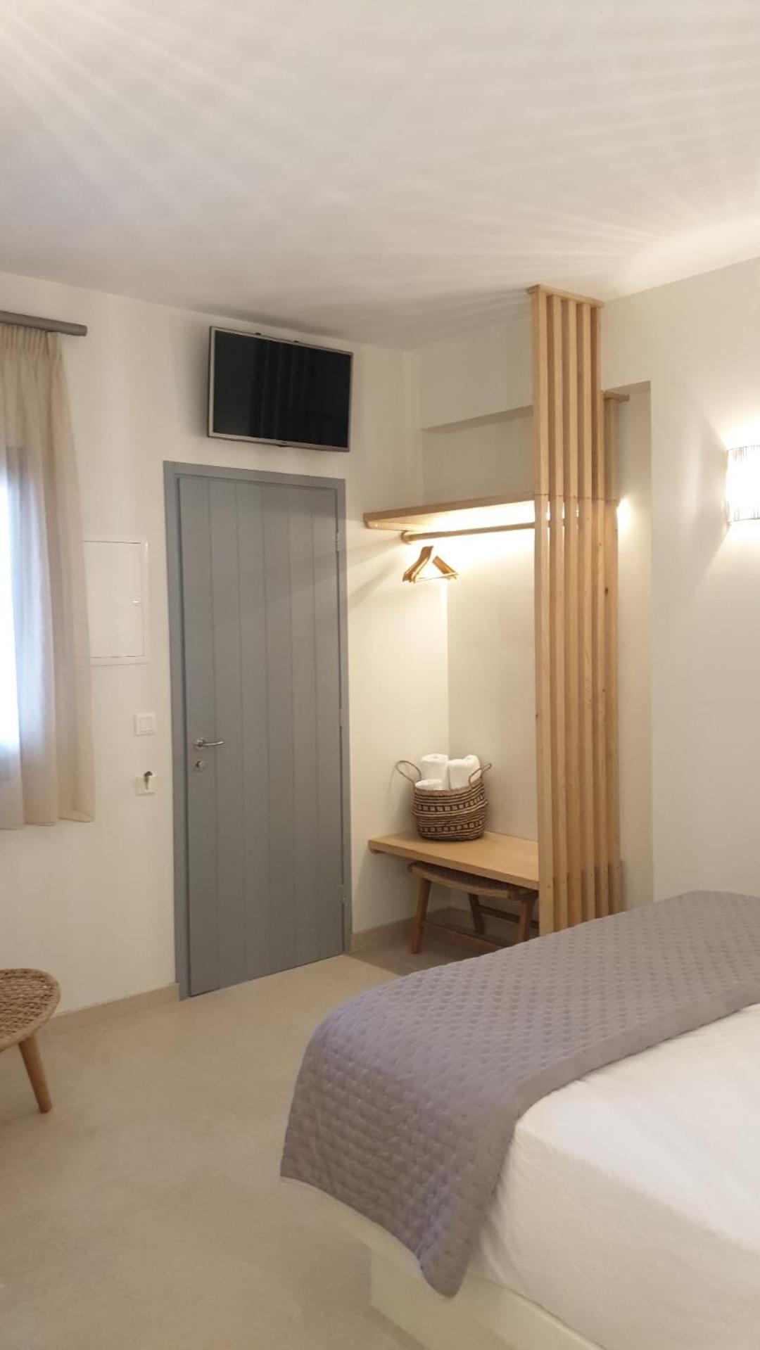 Hotel Katerina Mylopotas Pokoj fotografie